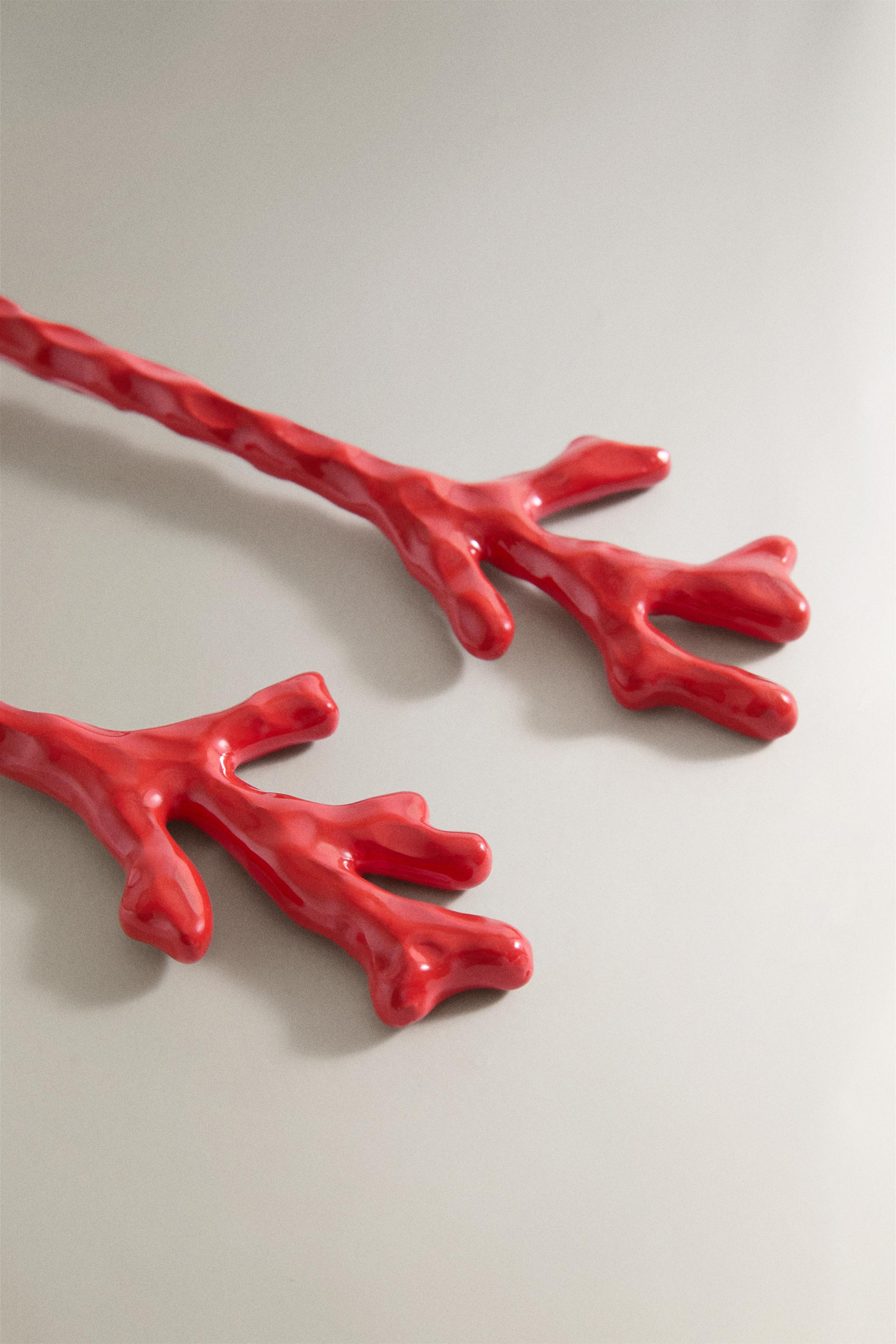 ENSEMBLE COUVERTS DE SERVICE CORAIL | MARISA BERENSON